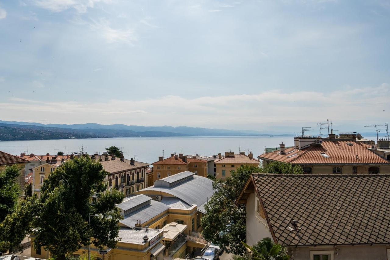 Ah Design Apartments Deluxe Opatija Bagian luar foto